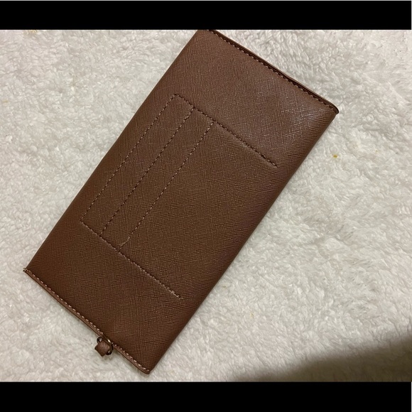 Cute Tan Wallet - Picture 3 of 5